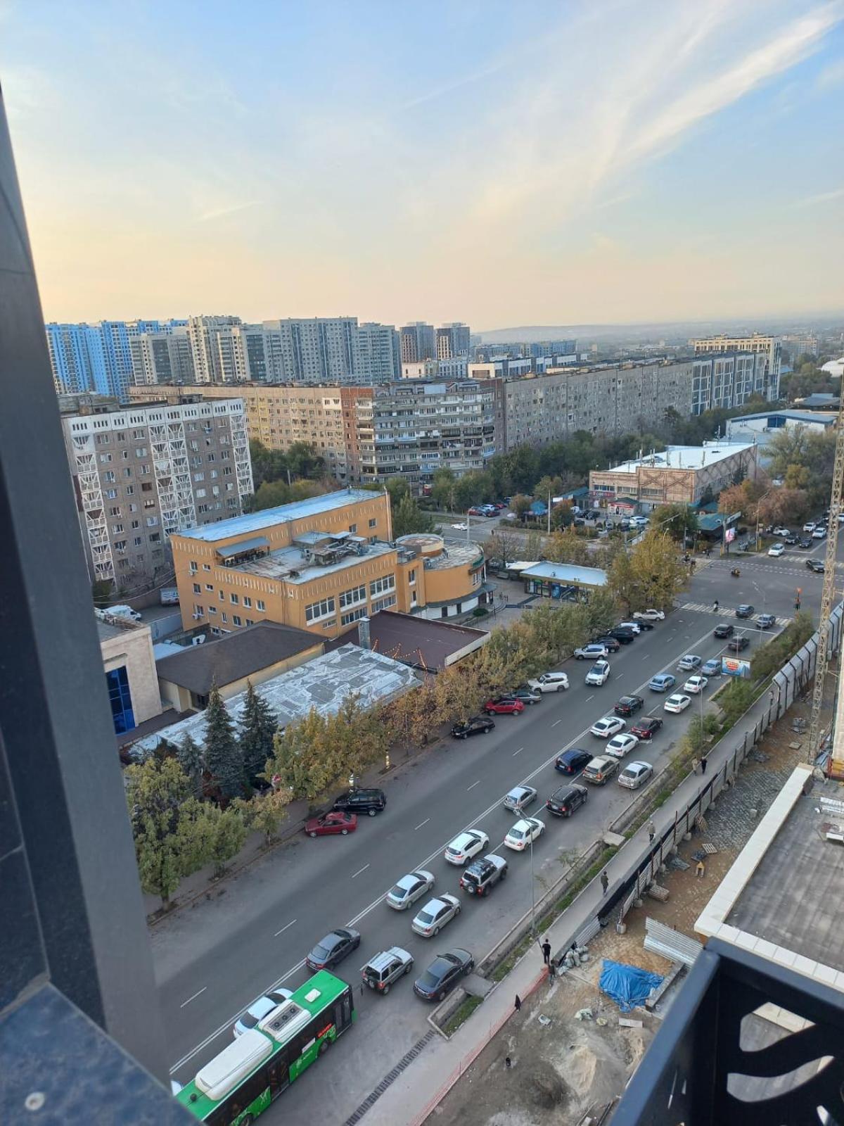 Apartment современная 1 комнатная в центре для 3 гостей