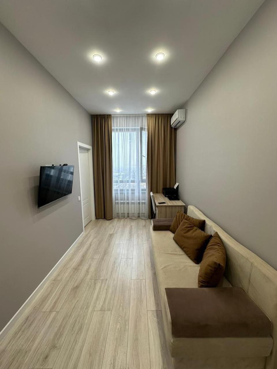 Apartment современная 1 комнатная в центре для 3 гостей *